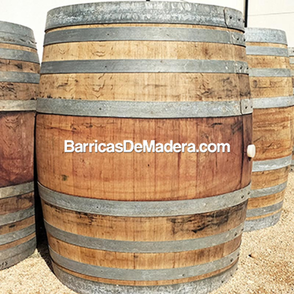 106-2025 Lote de17 barricas usadas de 600L.